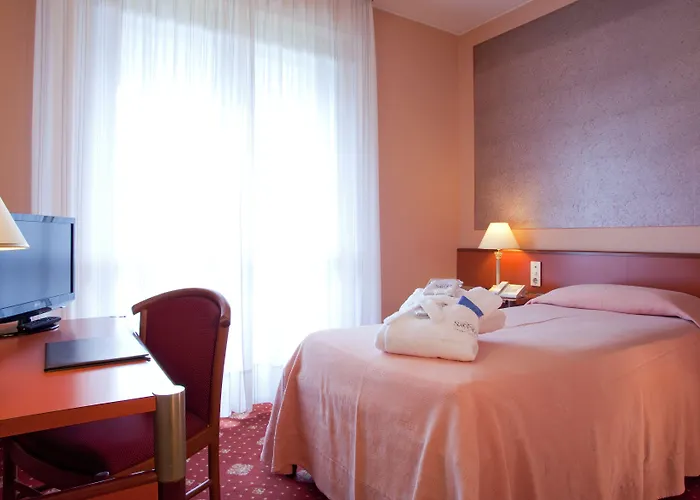 מלון Savoia Thermae & (adults Only) אבנו טרמה