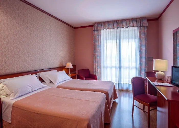 Savoia Thermae & (adults Only) אבנו טרמה