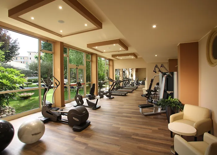מלון Savoia Thermae & (adults Only) אבנו טרמה