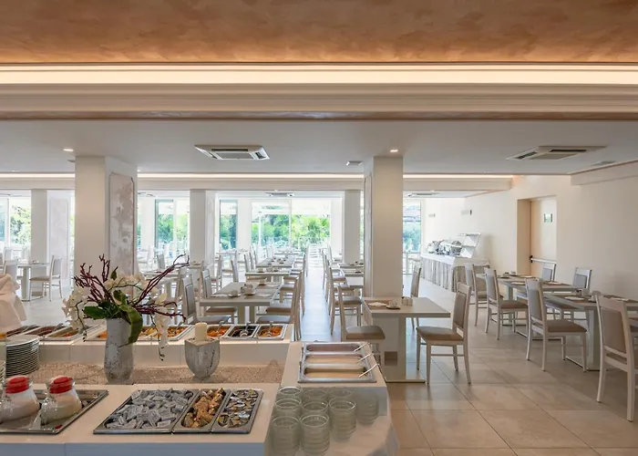 Savoia Thermae & (adults Only) מלון אבנו טרמה