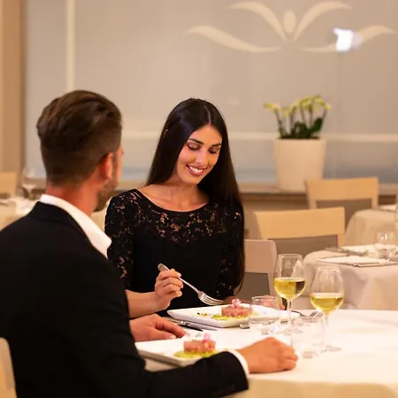 Отель Savoia Thermae & (adults Only) Абано-Терме